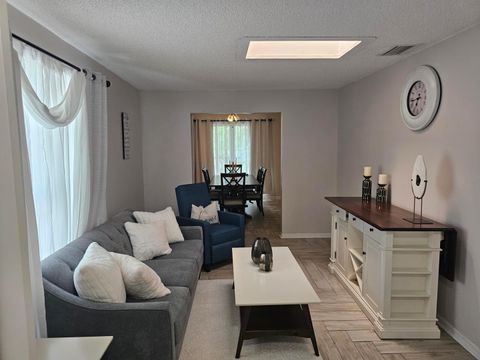 421 SE Skipper Lane Port St Lucie FL 34983