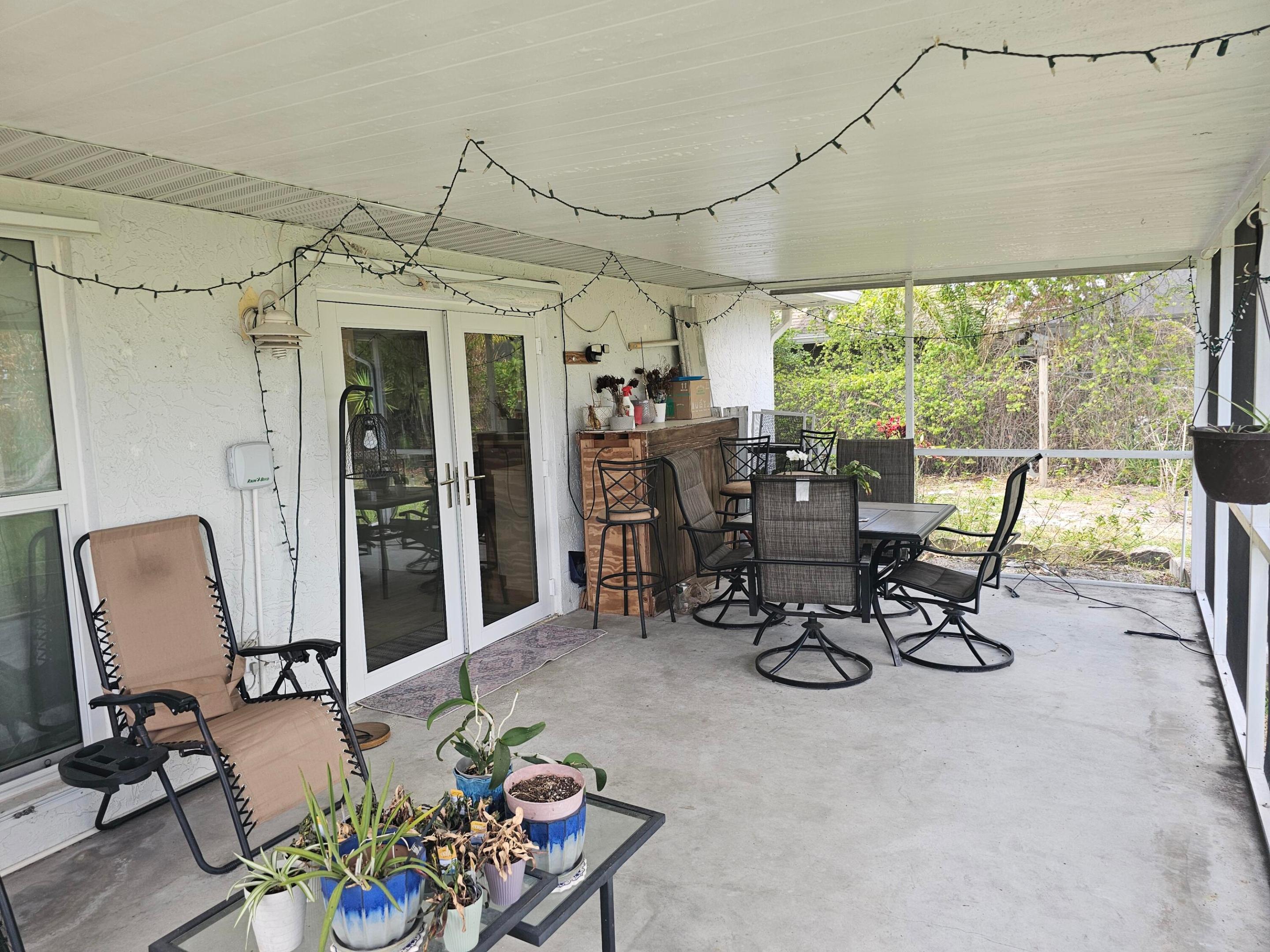 PORT ST LUCIE SECTION 6 - Residential