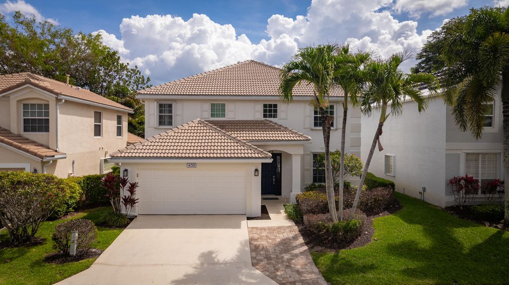 Photo of 458 Woodview Circle, Palm Beach Gardens, FL 33418 (MLS # B26003865)