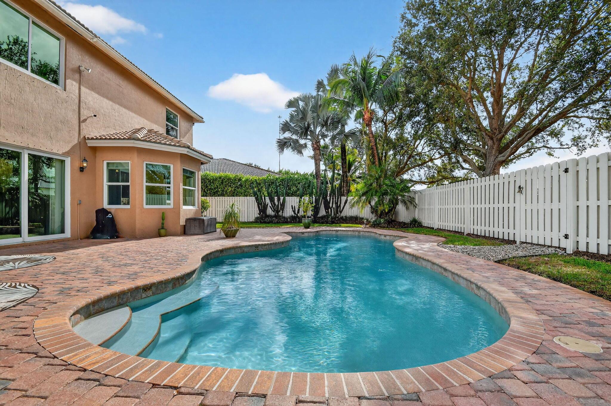 CYPRESS LAKES PRESERVE, F - Residential