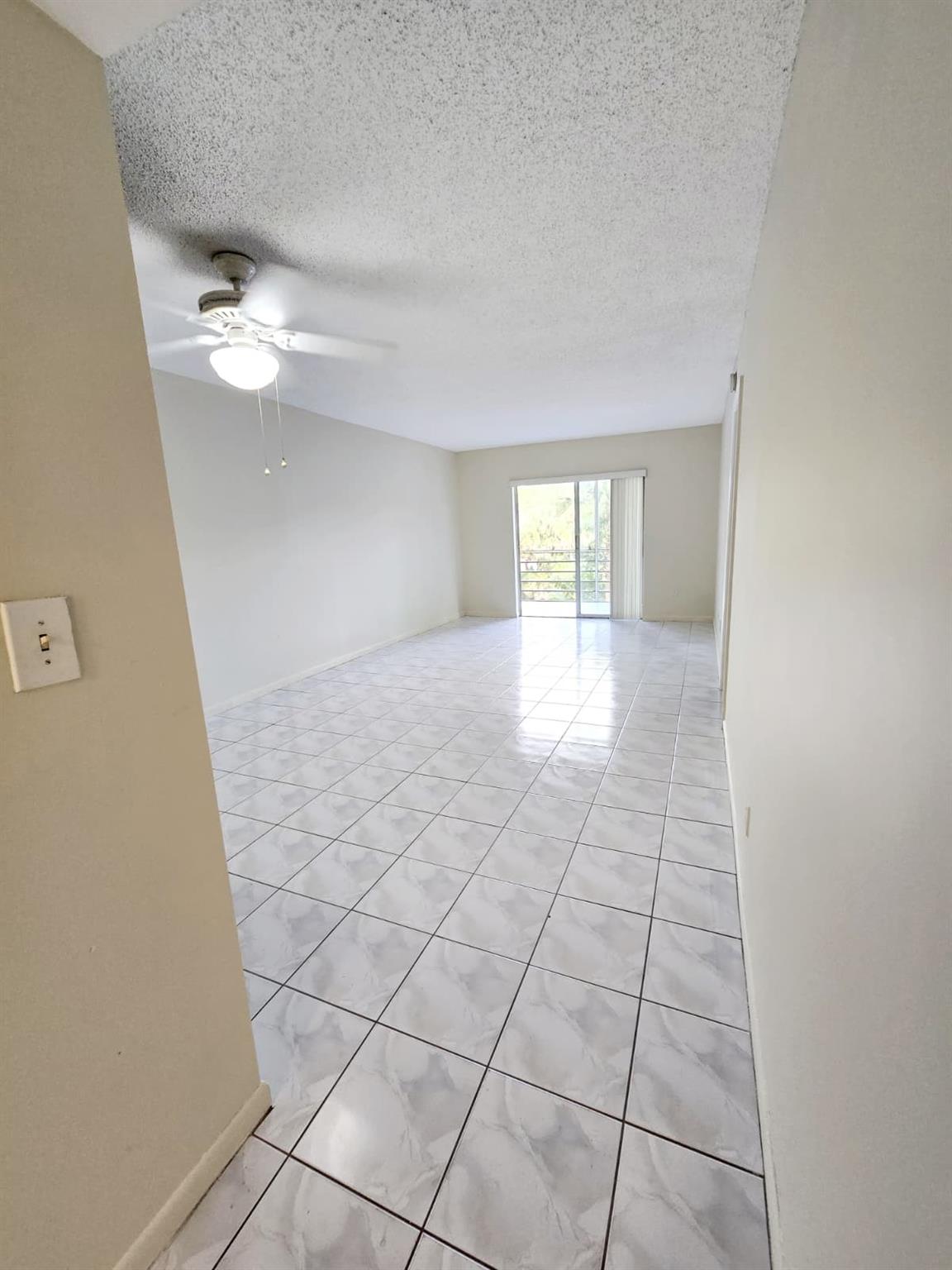 OAKS CONDO - Residential Lease