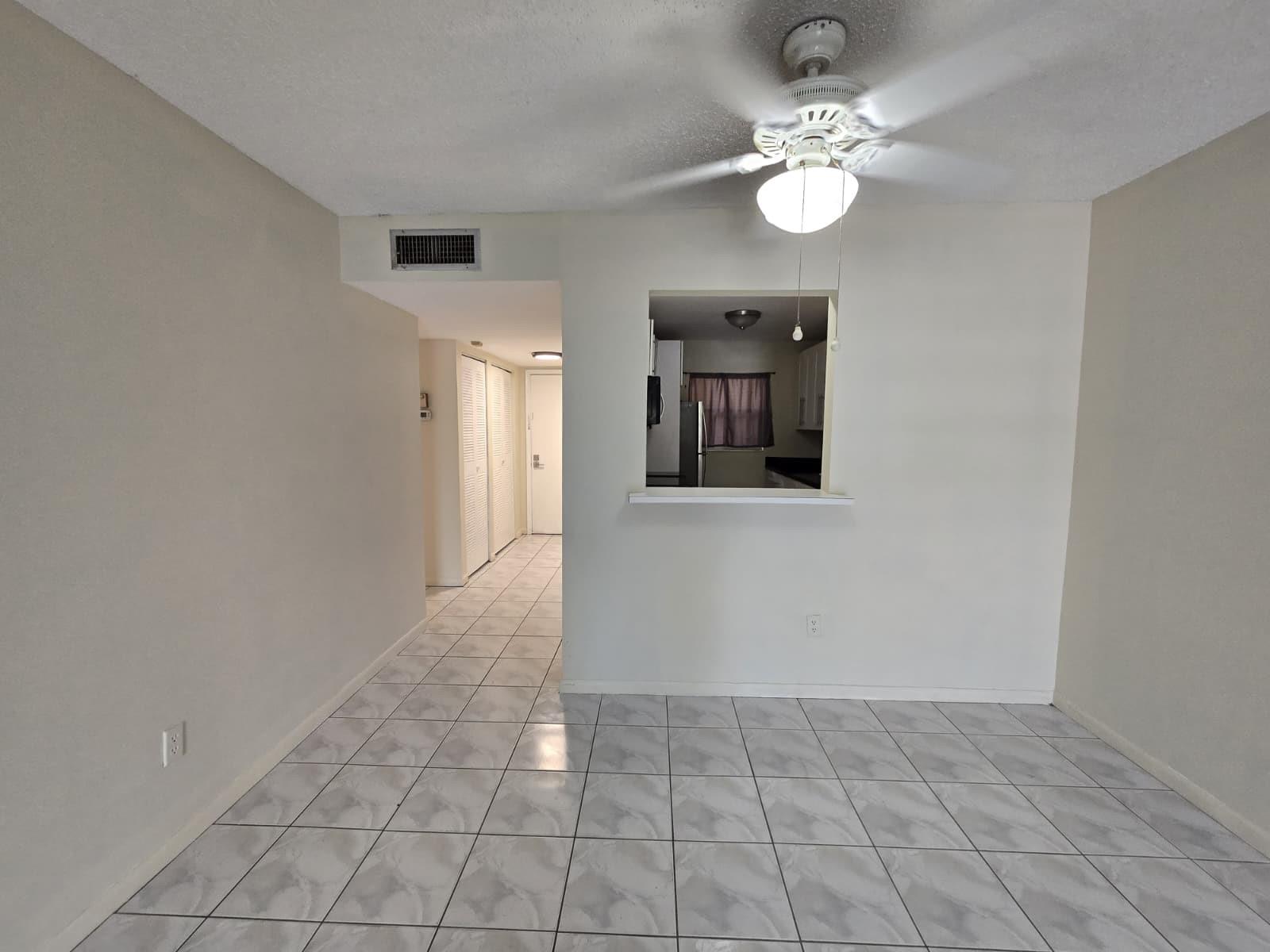 OAKS CONDO - Residential Lease