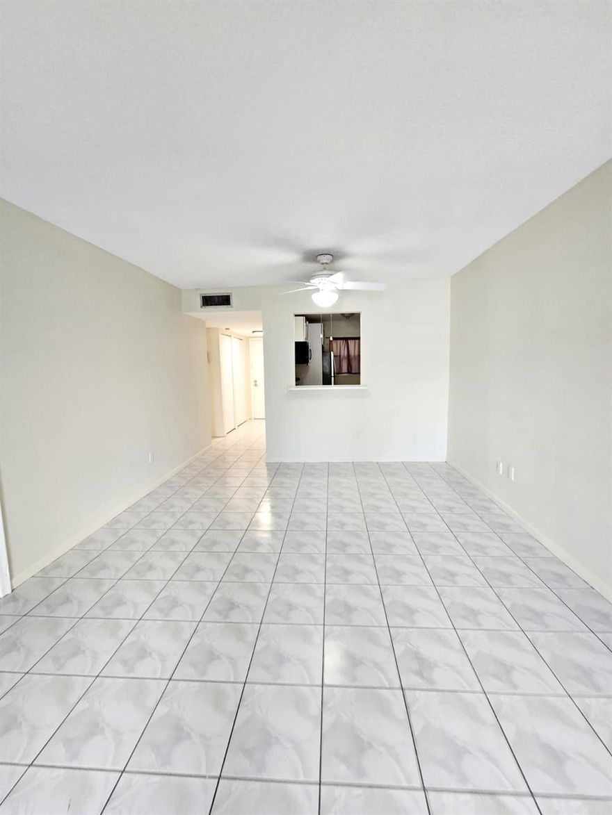 Beautiful and spacious 2-bedroom, 1.5-bathroom condo in the desirable Oaks Condominium. This move-in-ready unit has been well-maintained and offers a bright open layout with plenty of natural light. Enjoy relaxing on your private balcony with serene community views. The kitchen and both bedrooms offer ample space.

The community features a sparkling pool, lush landscaping, and convenient on-site laundry facilities. Perfectly located just minutes from I-95, the Turnpike, Hollywood Beach, and Fort Lauderdale Airport, this condo offers both comfort and convenience.
 Ready for immediate occupancy!