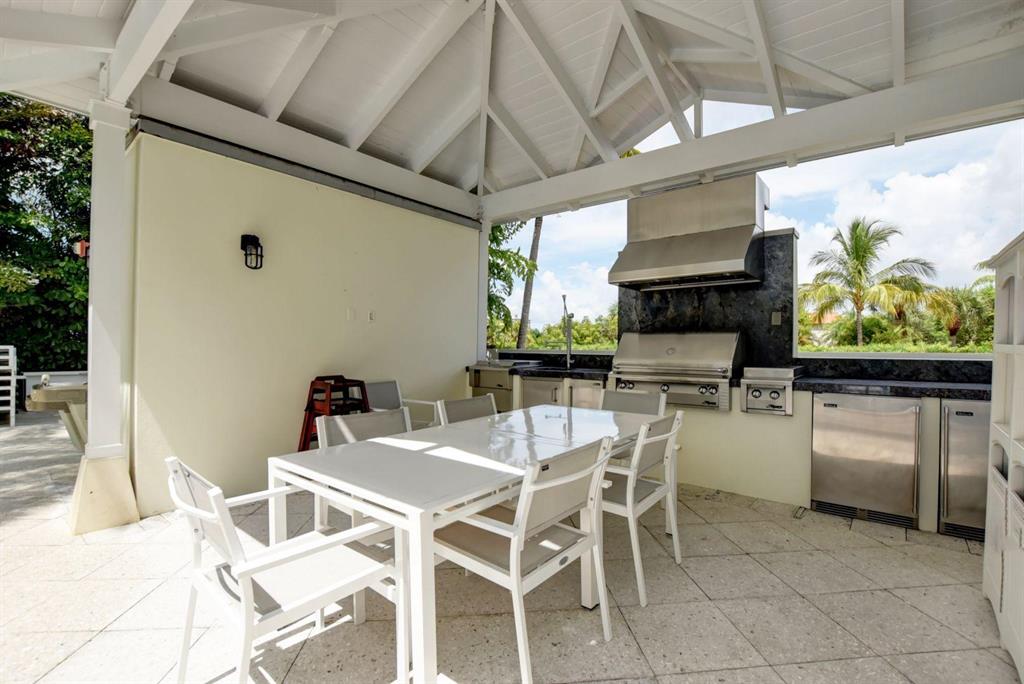 SEAGATE RESIDENCES CONDO - Residential