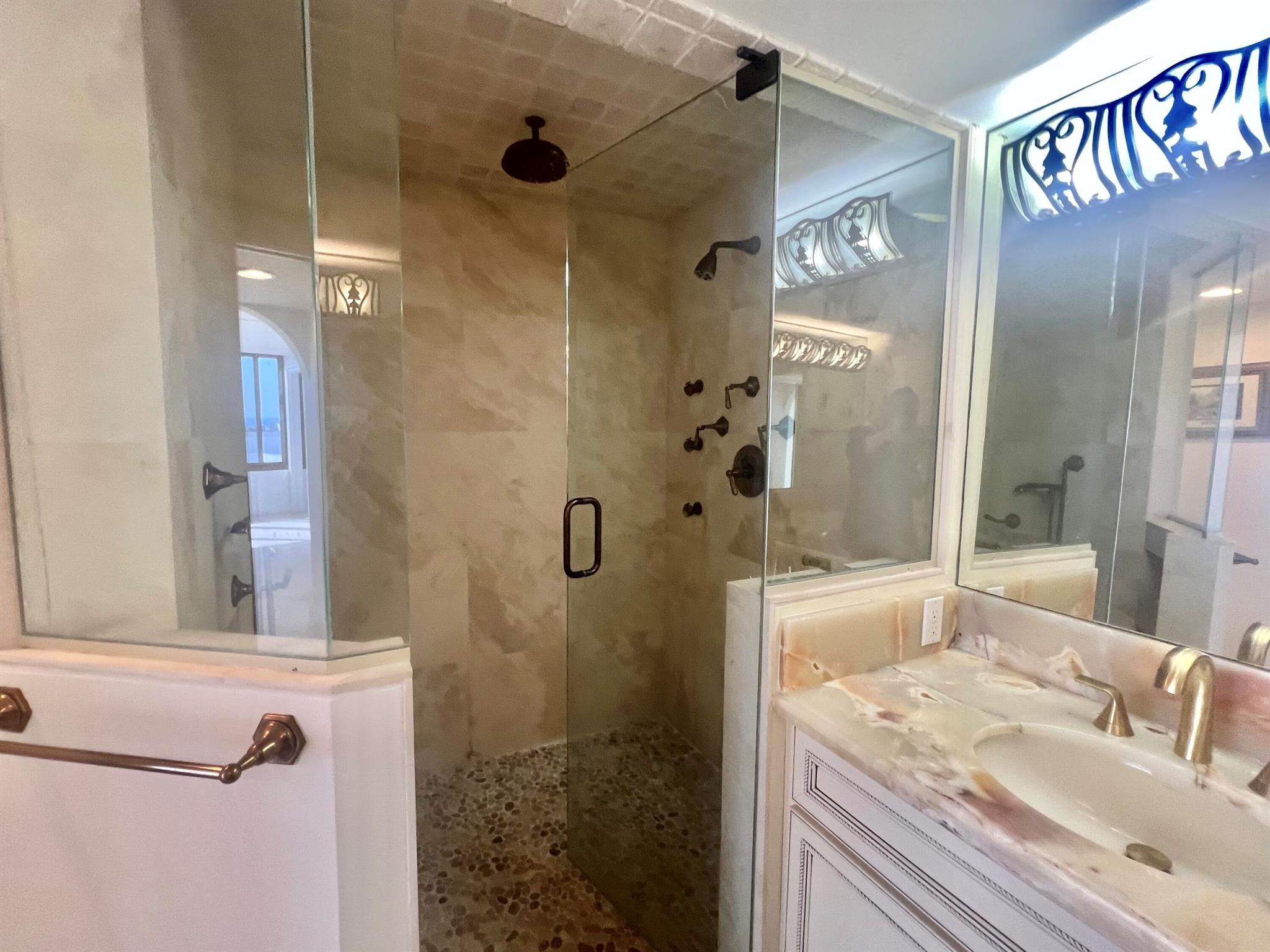 MAYFAIR HOUSE CONDO - Residential Lease