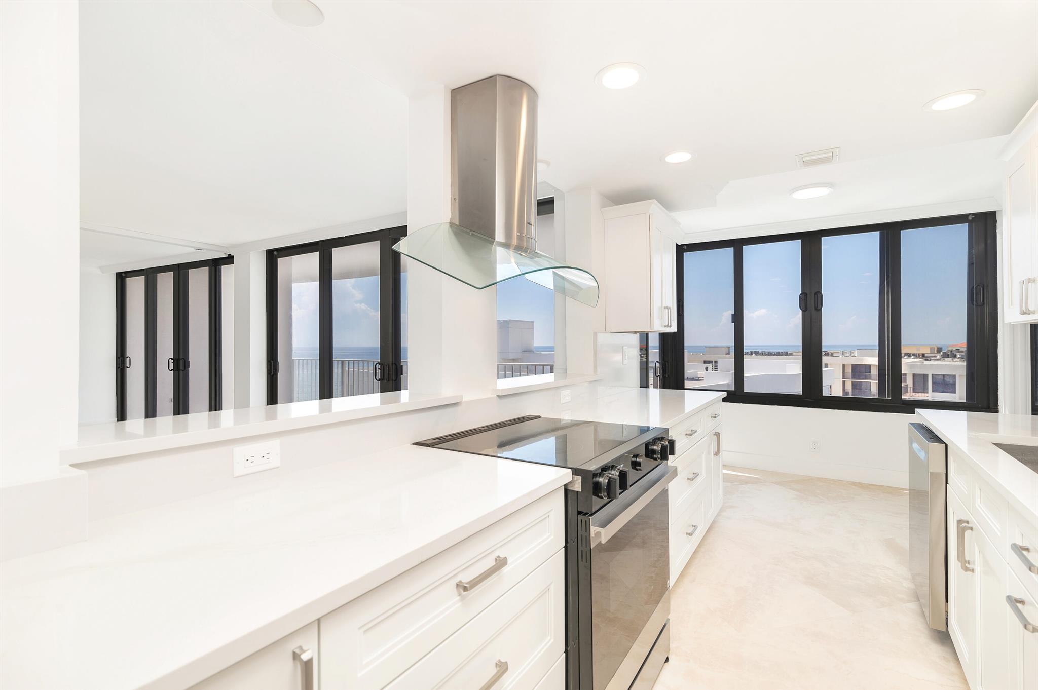 MAYFAIR HOUSE CONDO - Residential Lease