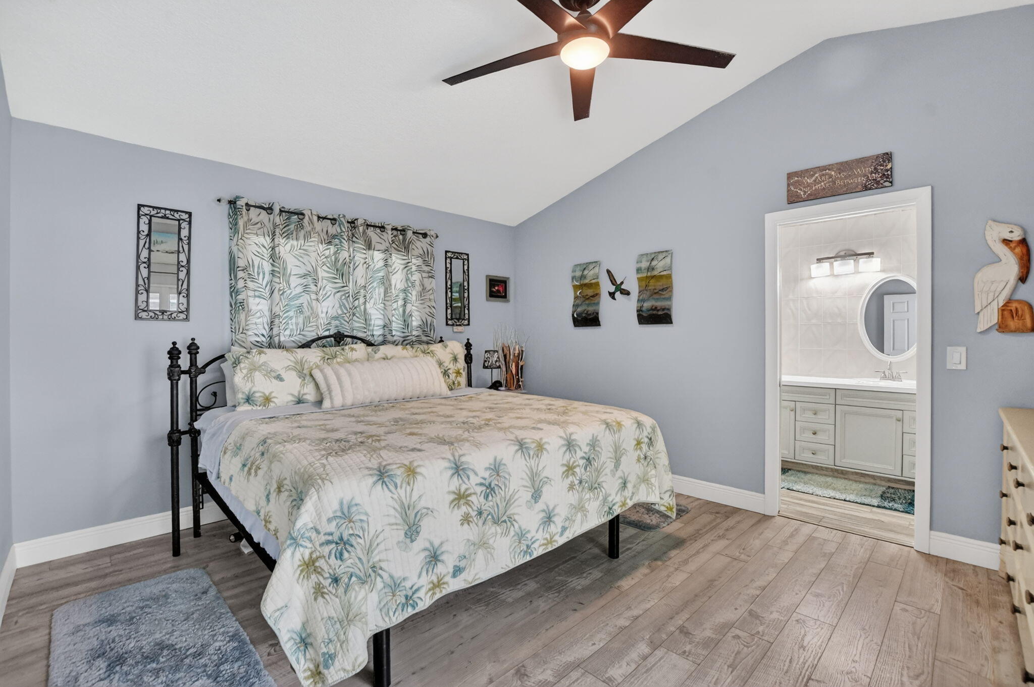 BAY WINDS 3 - Residential