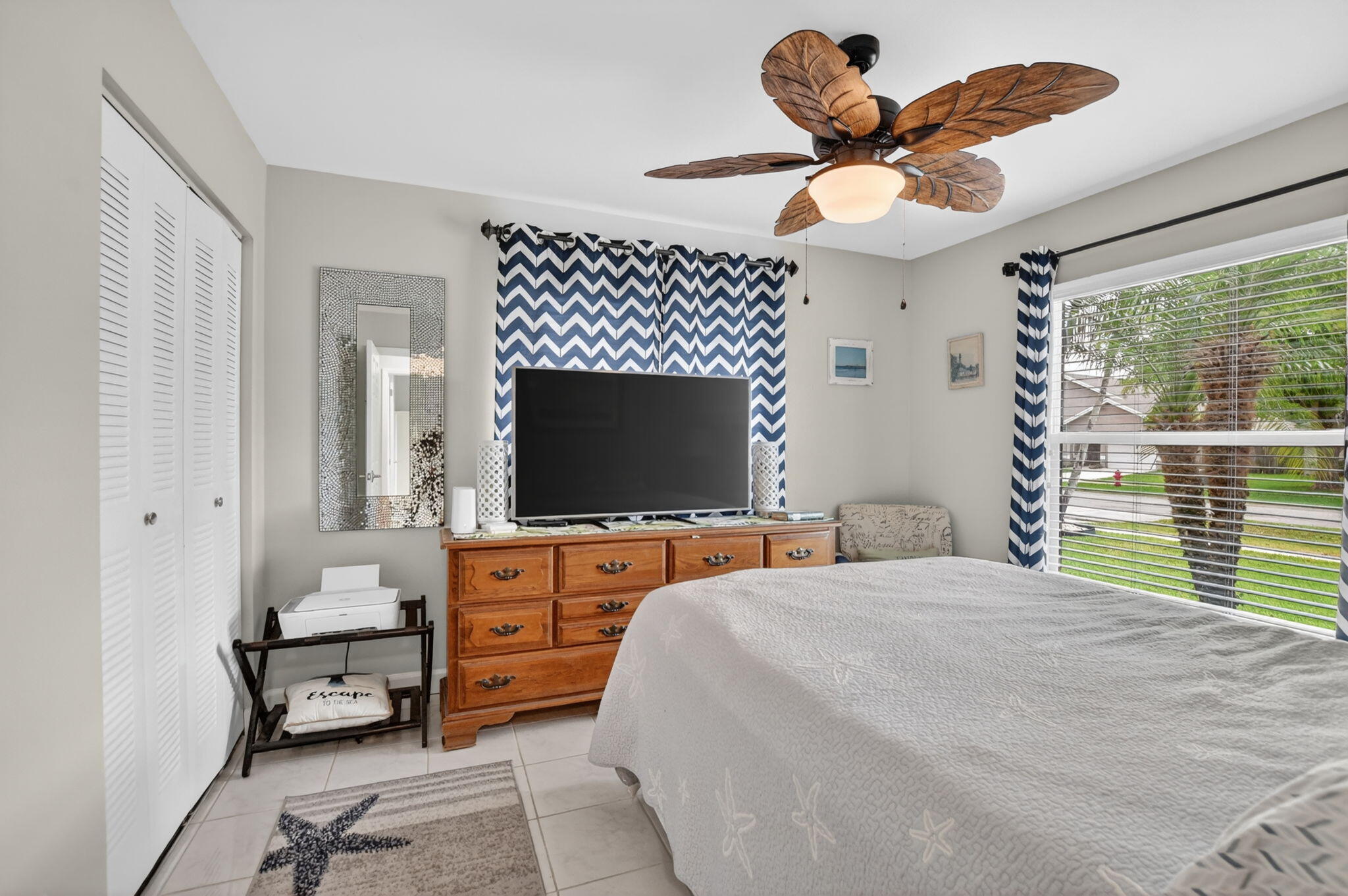 BAY WINDS 3 - Residential