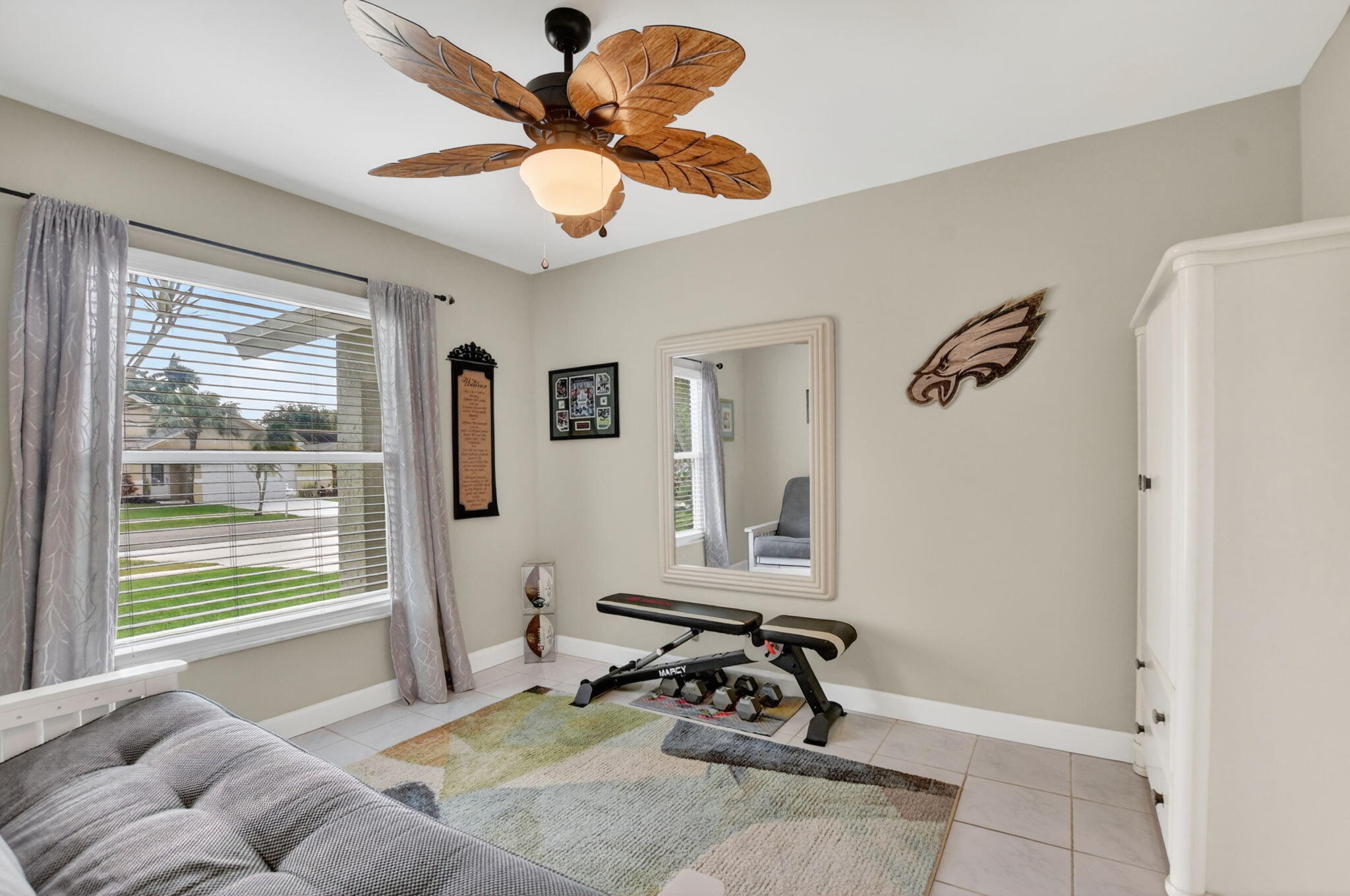 BAY WINDS 3 - Residential