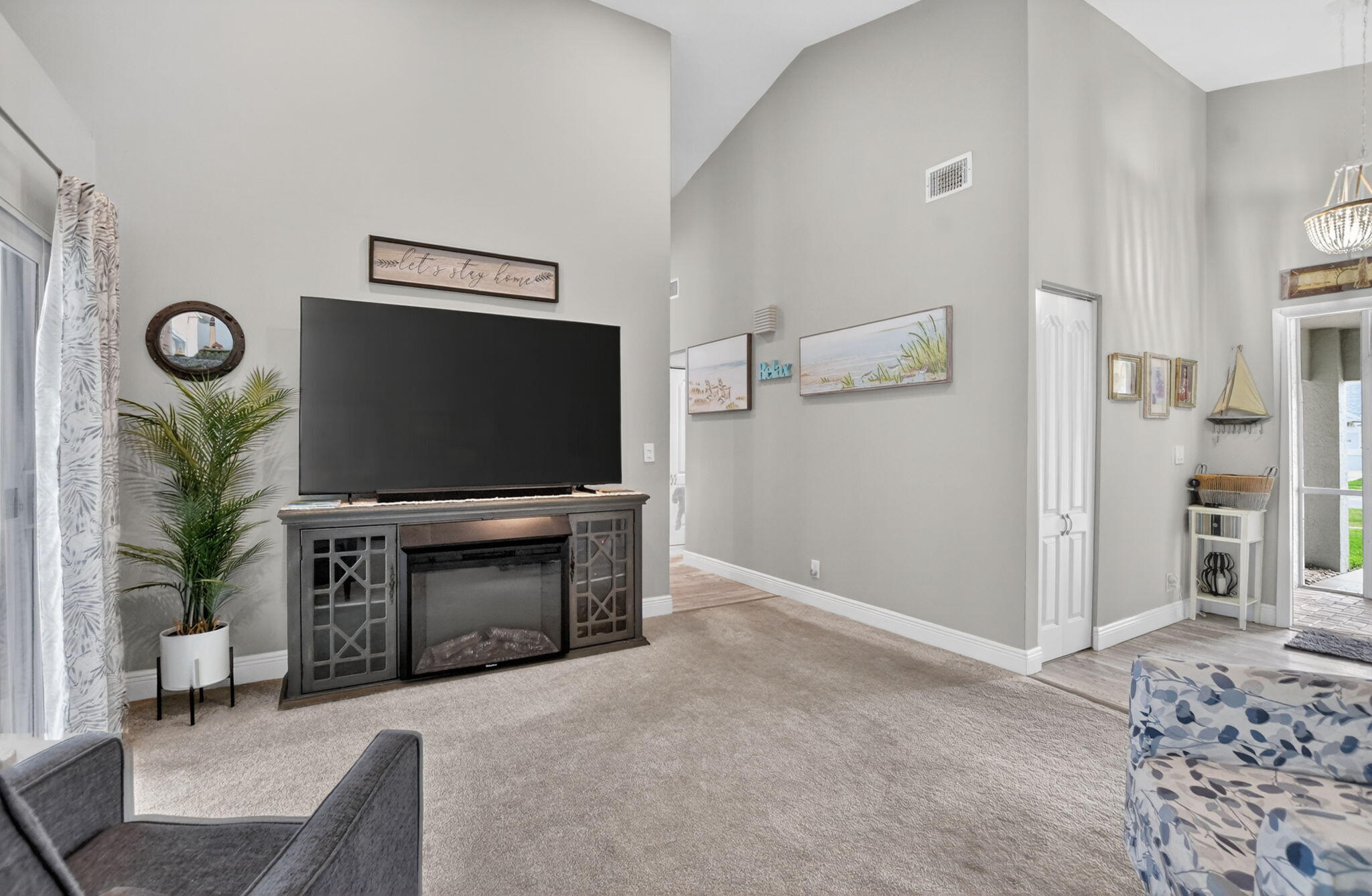 BAY WINDS 3 - Residential