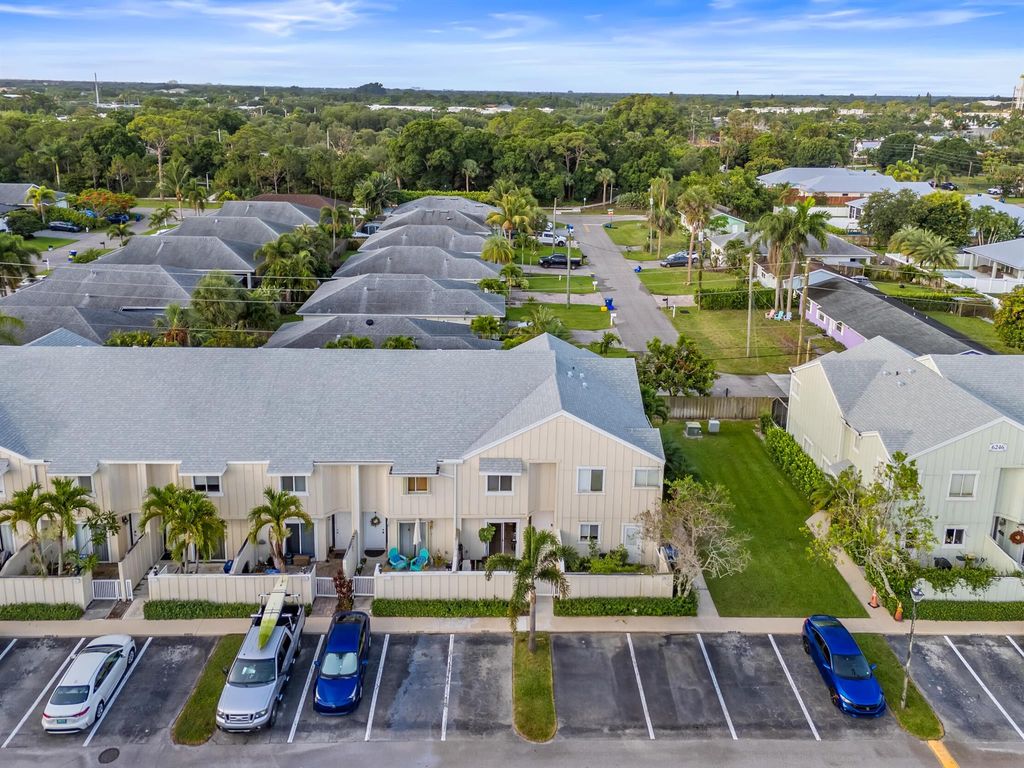 Photo of 6230 Riverwalk Lane #7, Jupiter, FL 33458 (MLS # R11095995)