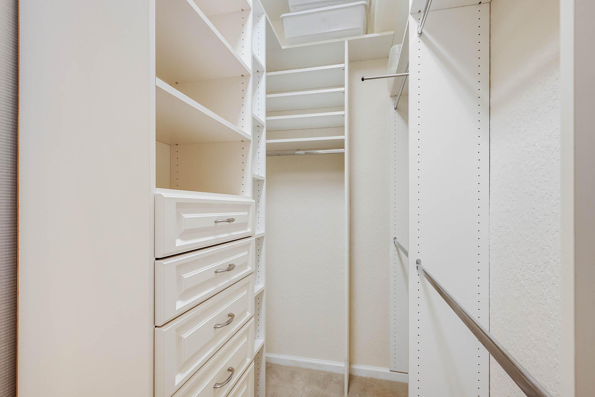 VALENCIA ISLES 3 - Residential