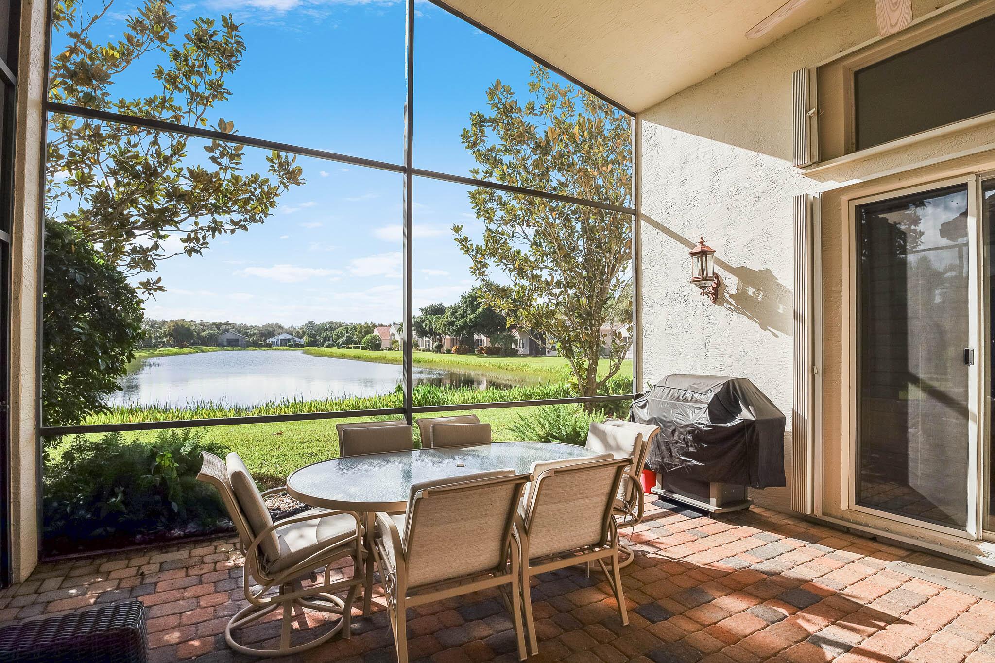 VALENCIA ISLES 3 - Residential