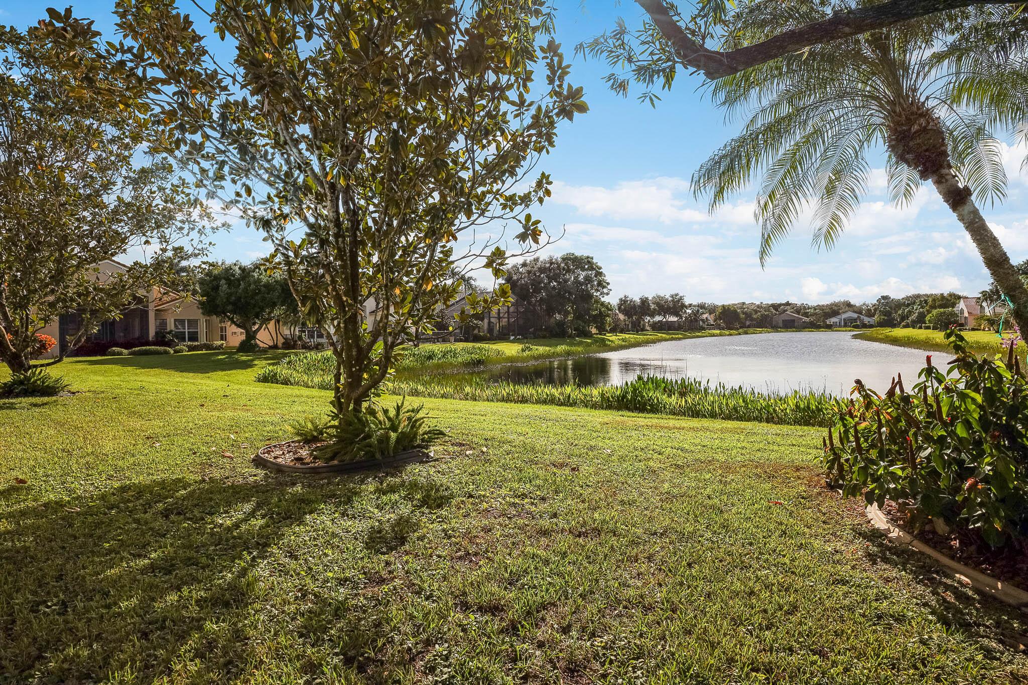 VALENCIA ISLES 3 - Residential