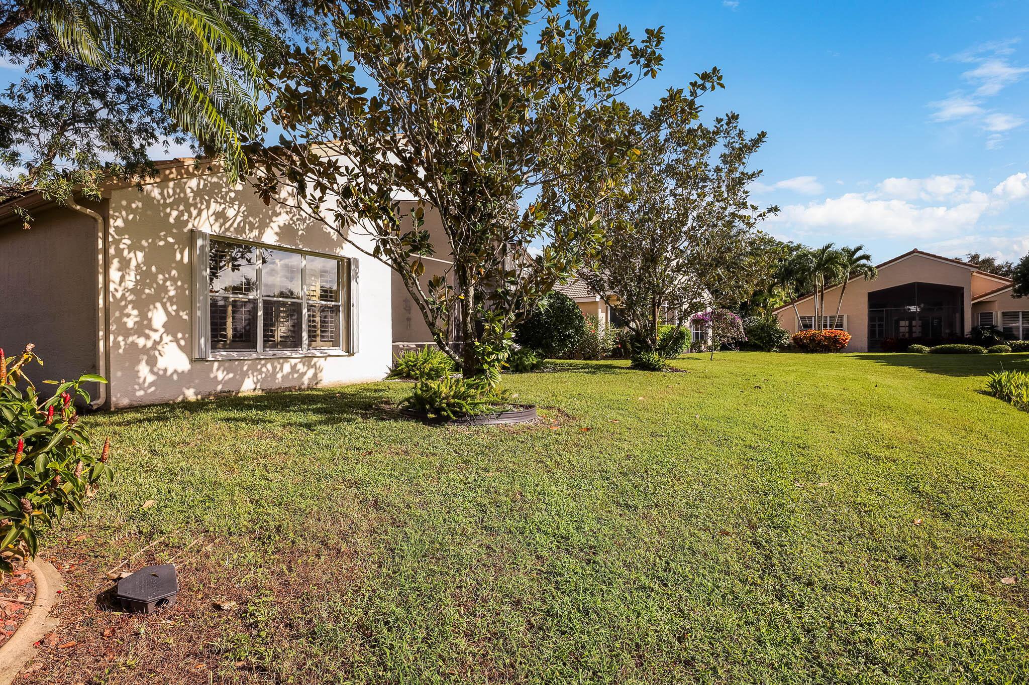 VALENCIA ISLES 3 - Residential