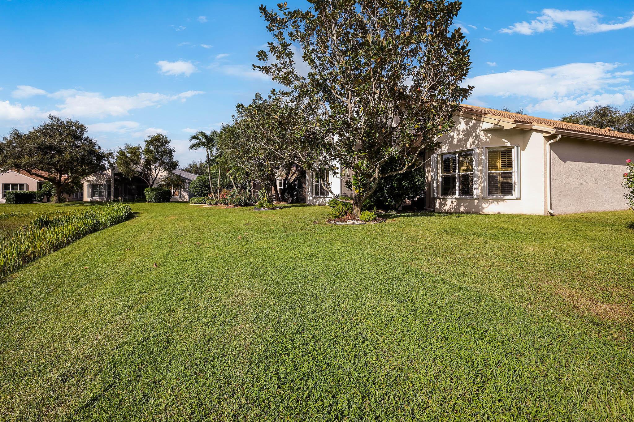 VALENCIA ISLES 3 - Residential