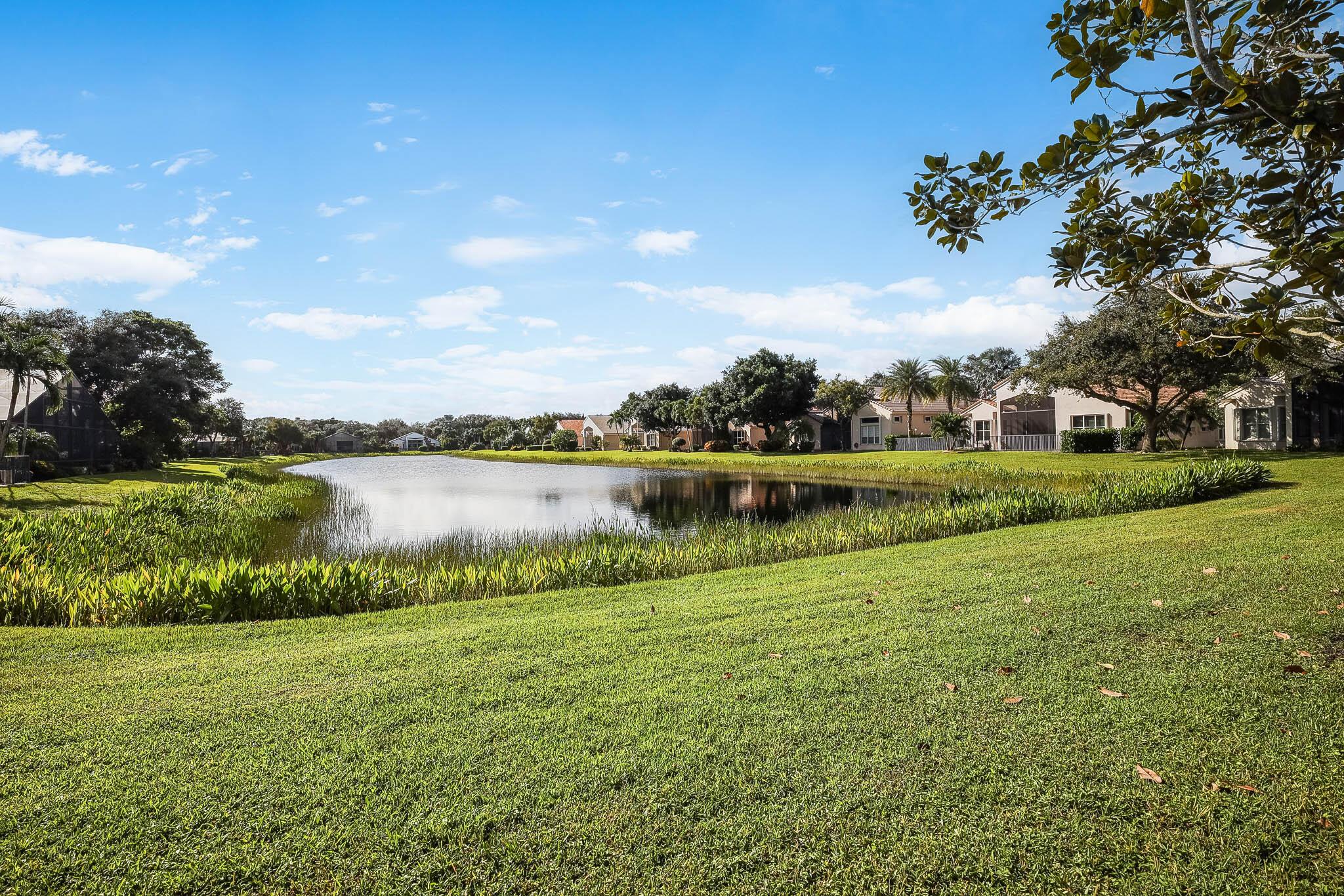 VALENCIA ISLES 3 - Residential