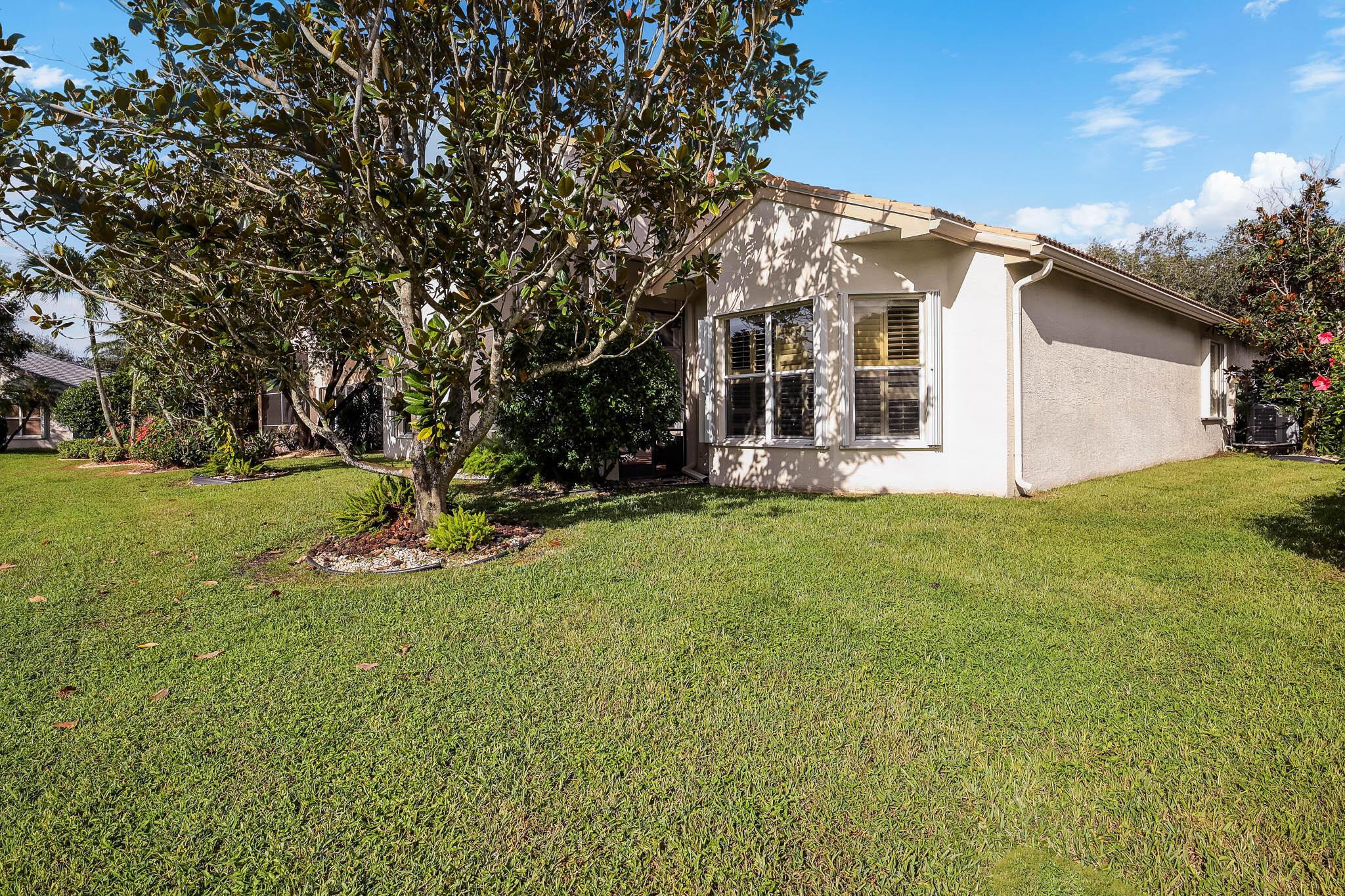 VALENCIA ISLES 3 - Residential