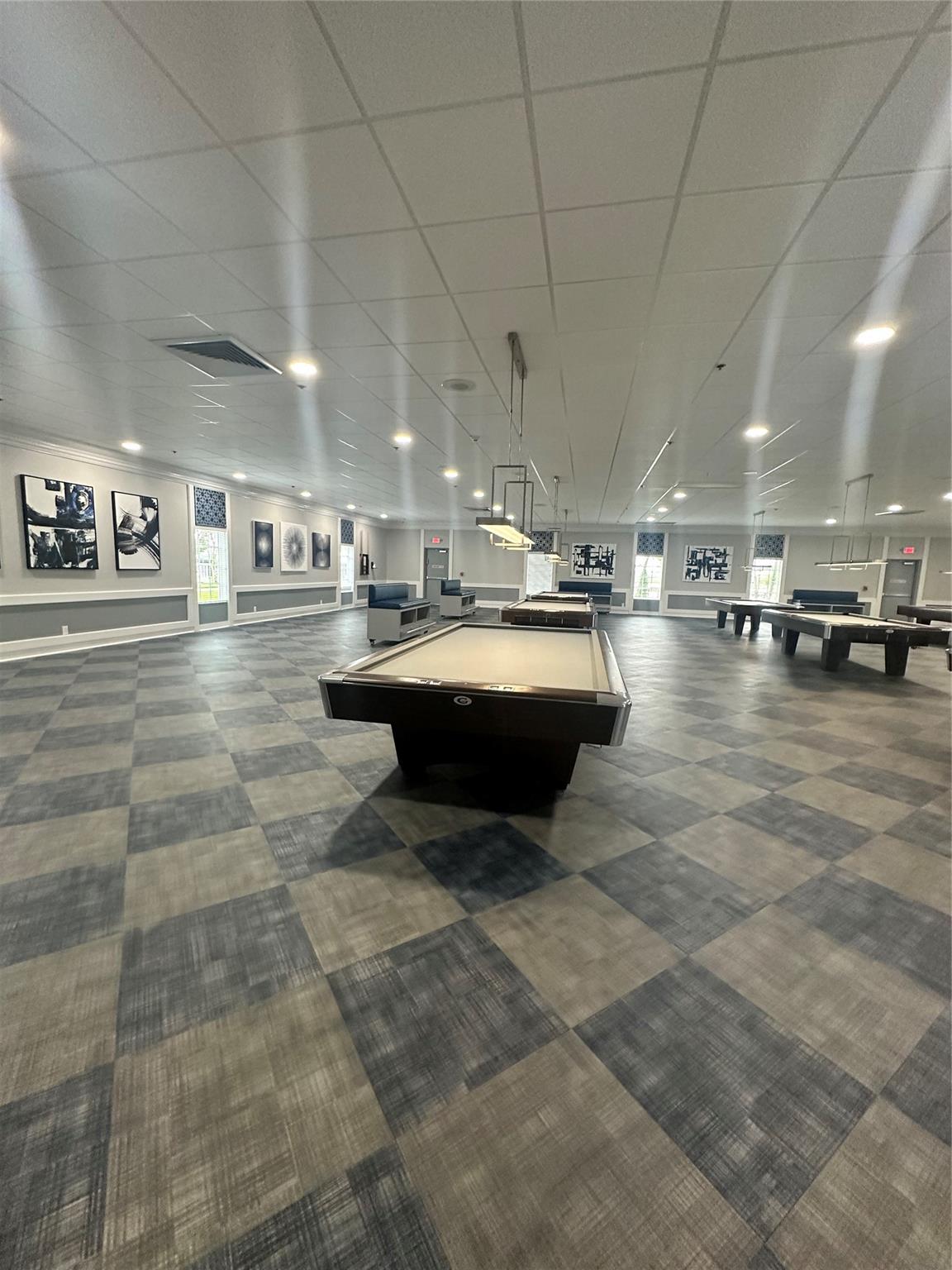 Kings Point Burgundy A-Q - Residential Lease