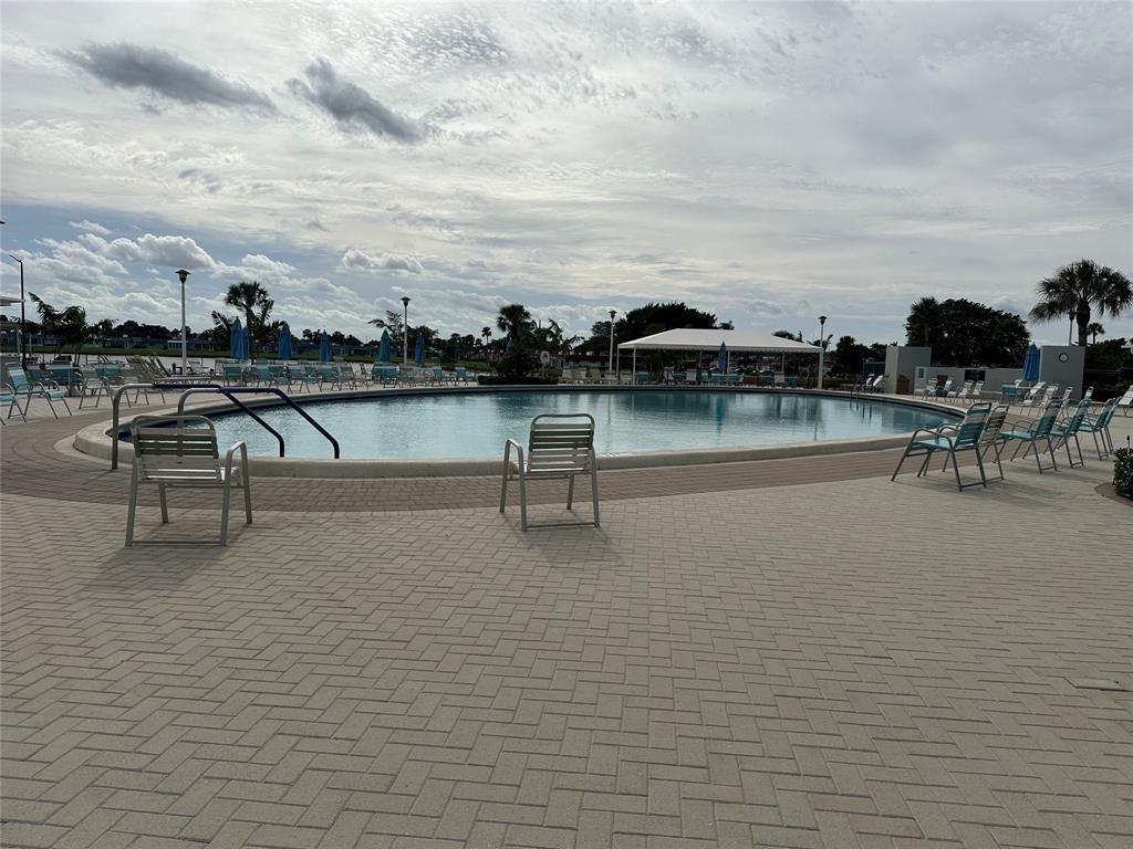 Kings Point Burgundy A-Q - Residential Lease