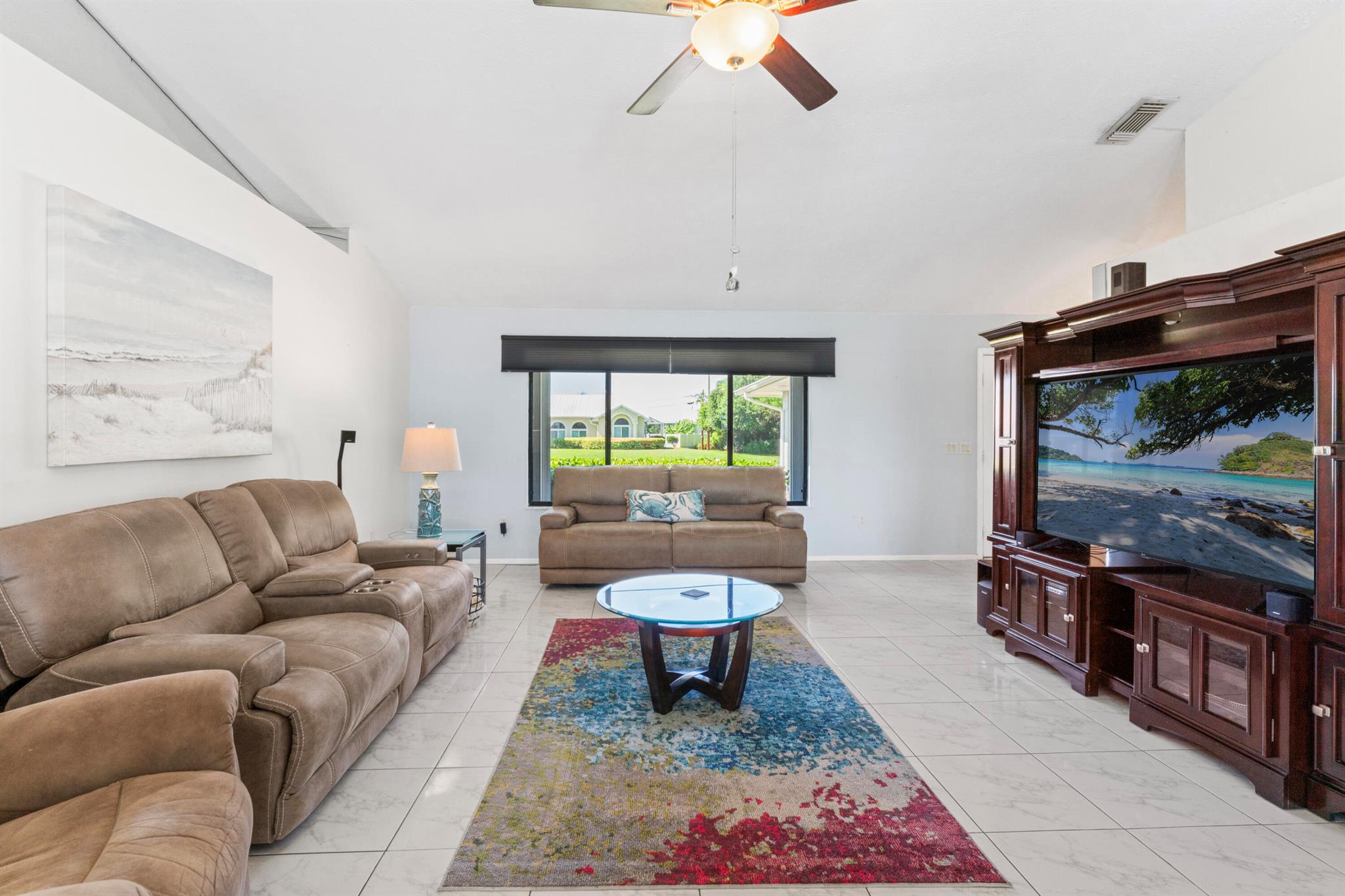 162 SW Dalton Circle