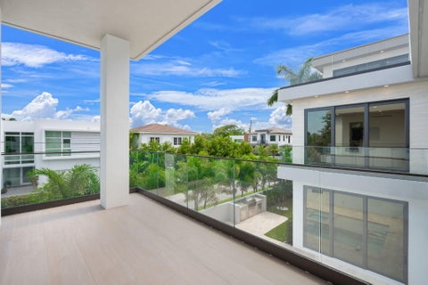 Tiny photo for 301 NE 7th Avenue, Delray Beach, FL 33483 (MLS # B26038060)