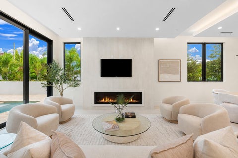 Tiny photo for 301 NE 7th Avenue, Delray Beach, FL 33483 (MLS # B26038060)