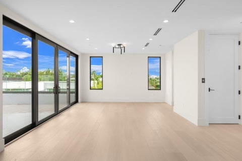 Tiny photo for 301 NE 7th Avenue, Delray Beach, FL 33483 (MLS # B26038060)