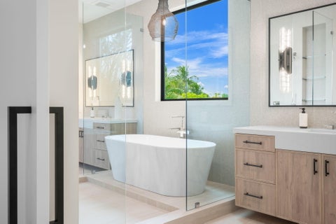 Tiny photo for 301 NE 7th Avenue, Delray Beach, FL 33483 (MLS # B26038060)