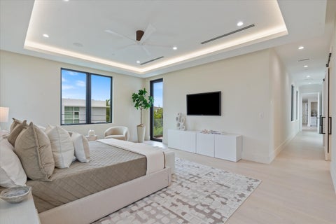 Tiny photo for 301 NE 7th Avenue, Delray Beach, FL 33483 (MLS # B26038060)