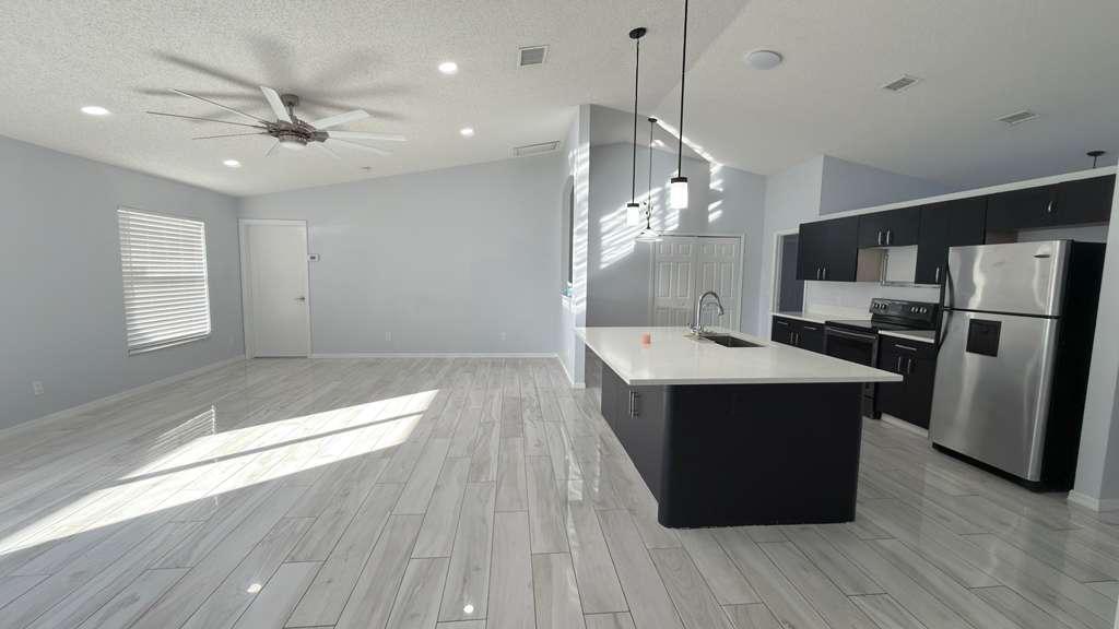 PORT ST LUCIE SECTION 43 - Residential