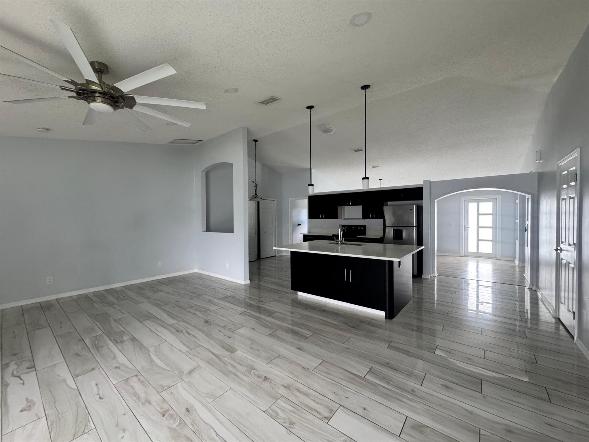 PORT ST LUCIE SECTION 43 - Residential