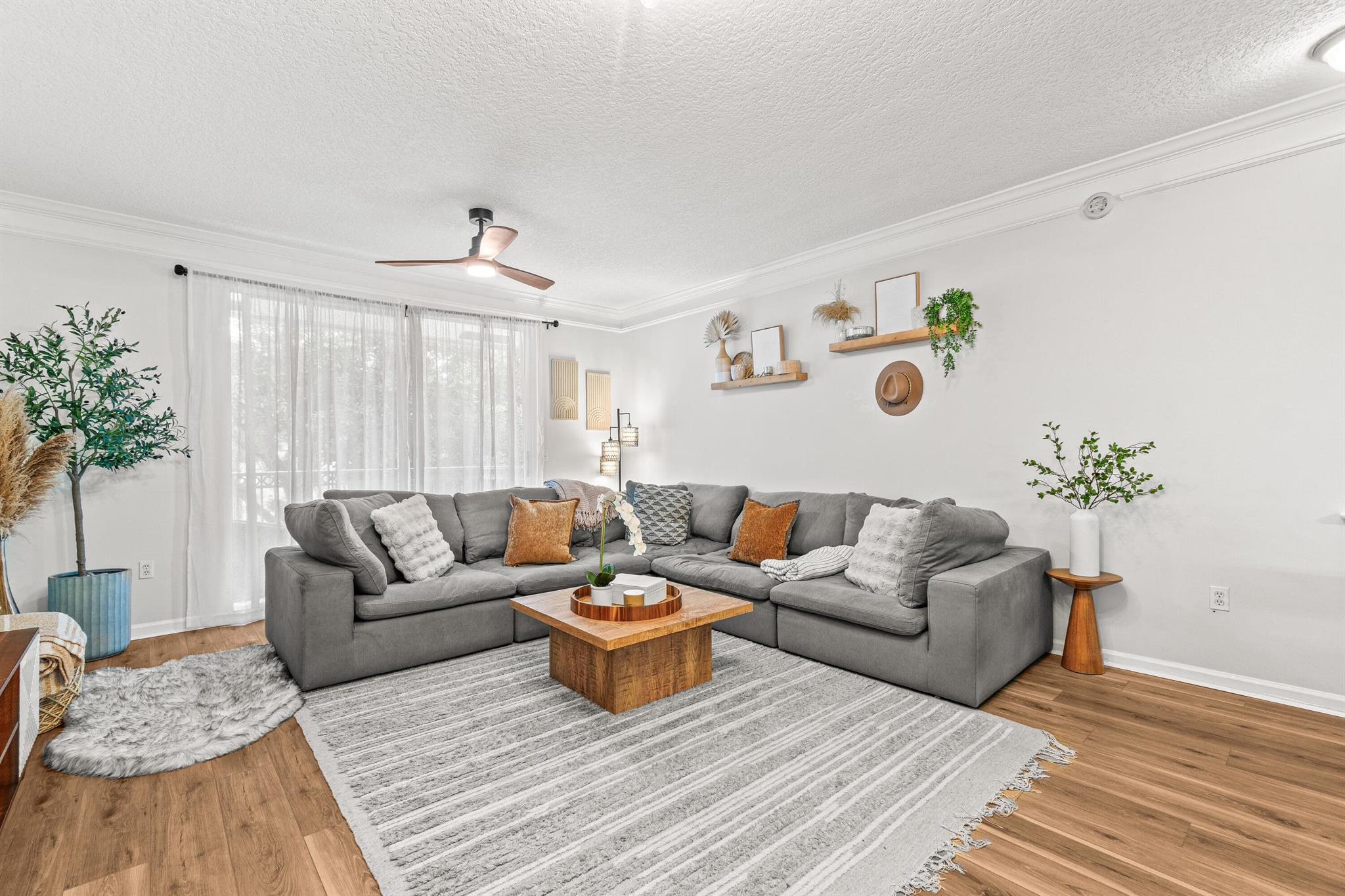 2020 Alta Meadows Lane 505