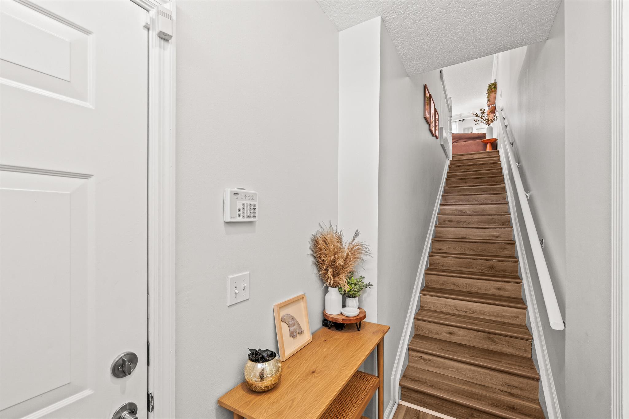 2020 Alta Meadows Lane 505