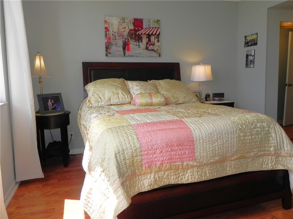 HILLCREST EAST - Residential