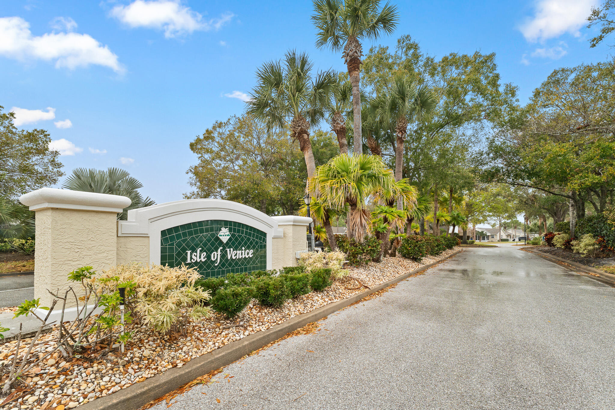 KINGS ISLE PHASE III - Residential