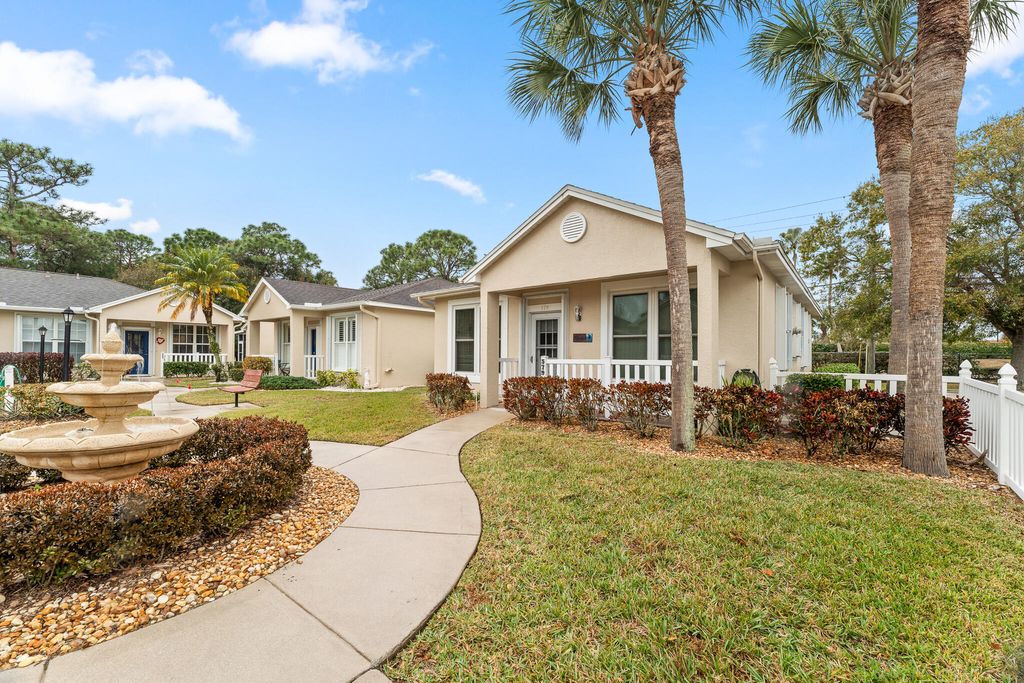 Photo of 579 NW San Remo Circle, Port Saint Lucie, FL 34986 (MLS # R11161645)