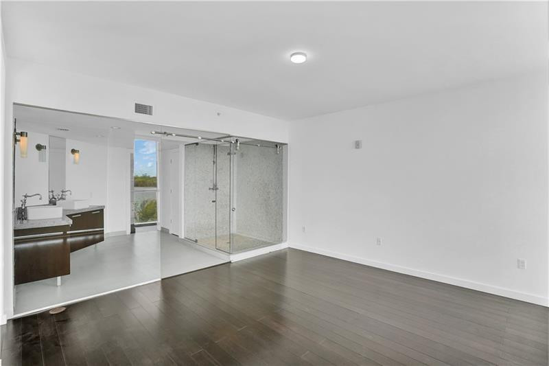 IOS ON THE BAY CONDO - Residential Lease