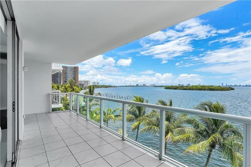 IOS ON THE BAY CONDO - Residential Lease