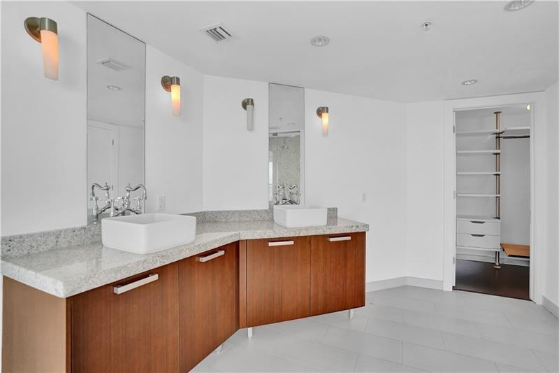 IOS ON THE BAY CONDO - Residential Lease