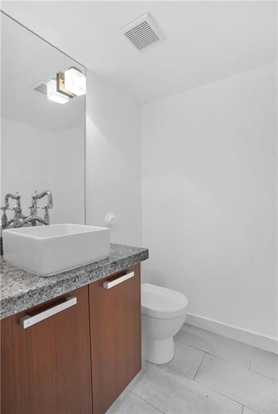 IOS ON THE BAY CONDO - Residential Lease