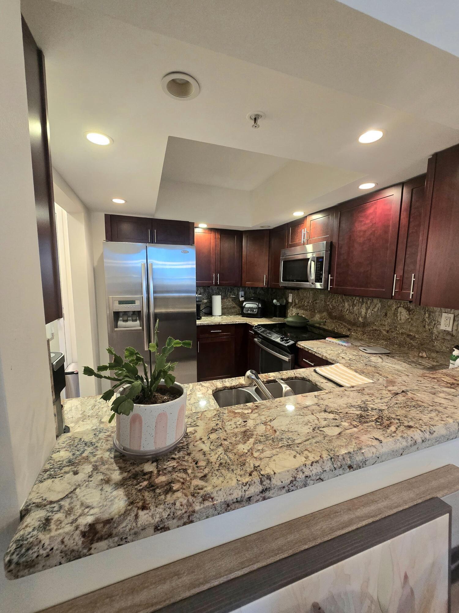 TIDES AT BRIDGESIDE SQUARE - Residential Lease