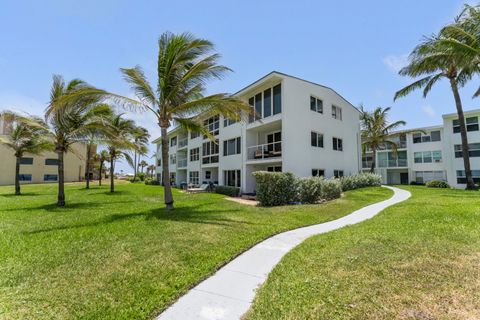 Tiny photo for 1041 Hillsboro Mile #5, Hillsboro Beach, FL 33062 (MLS # B26052801)