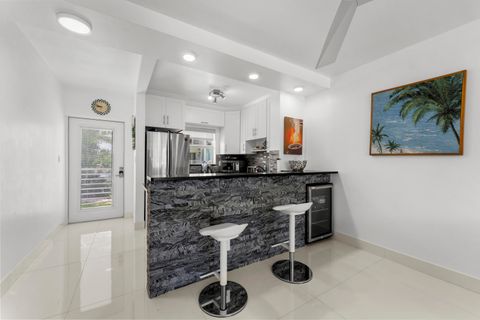 Tiny photo for 1041 Hillsboro Mile #5, Hillsboro Beach, FL 33062 (MLS # B26052801)