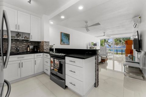Tiny photo for 1041 Hillsboro Mile #5, Hillsboro Beach, FL 33062 (MLS # B26052801)