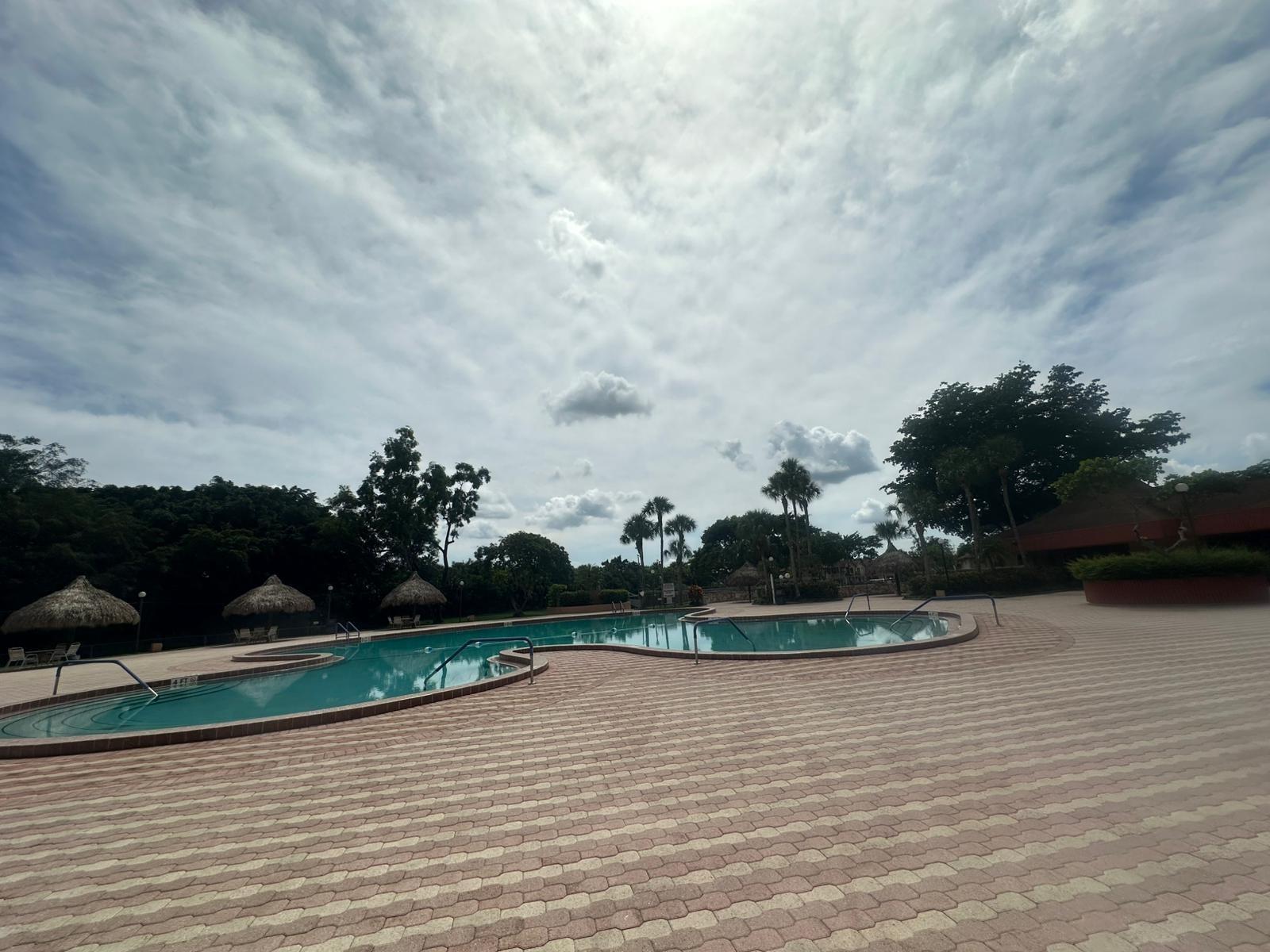 HOLIDAY SPRINGS VILLAGE - Residential