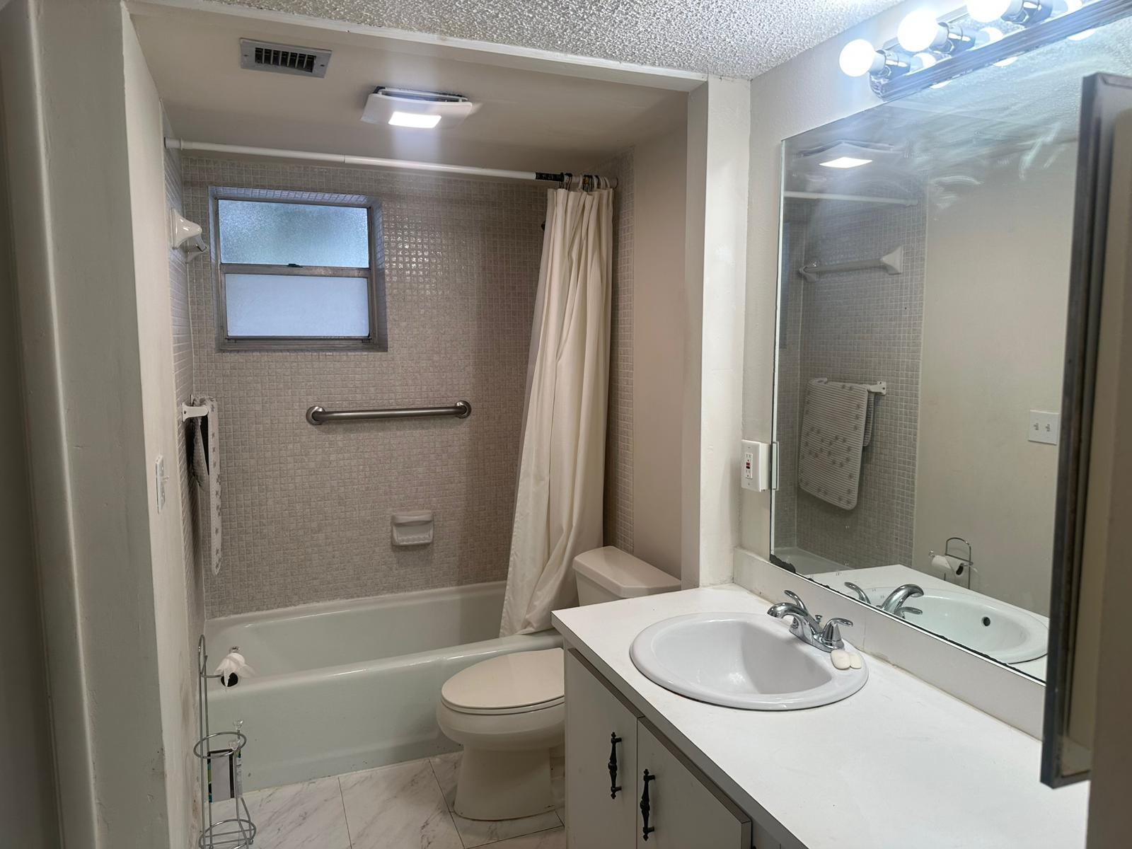 HOLIDAY SPRINGS VILLAGE - Residential