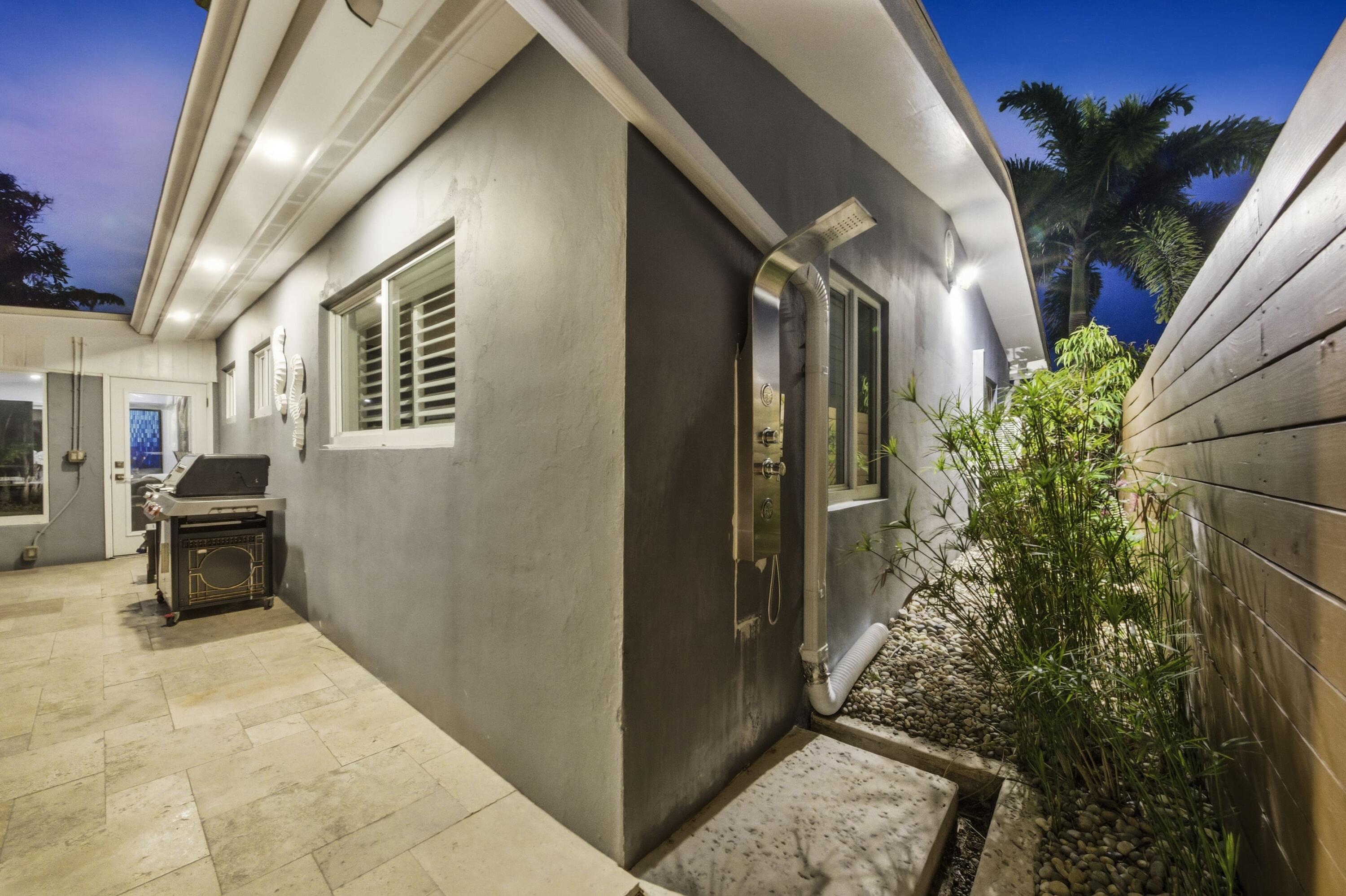 NORTH ANDREWS GARDENS 2ND ADD - Residential