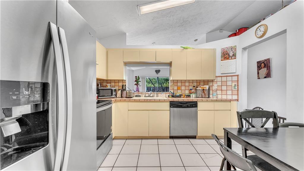 Deerwood Pt 04 - Residential