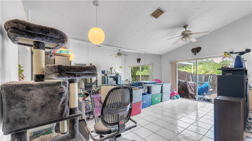 Deerwood Pt 04 - Residential